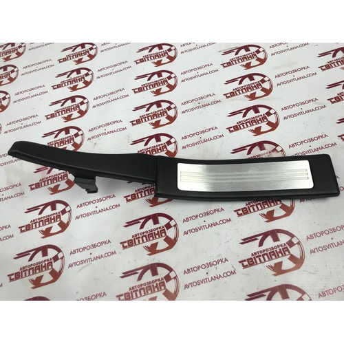 Накладка на порог задняя левая Jaguar XF 2008-2015 8X23F13244A